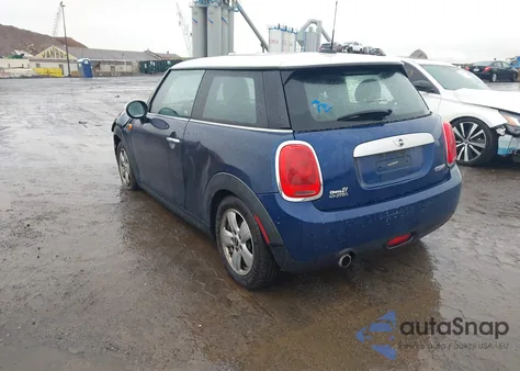 2014 Mini Hardtop Cooper from USA, damaged, VIN WMWXM5C50ET935769